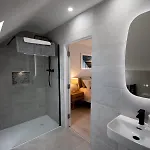 Holiday home Modern, Luxurious And Super Comfy In *