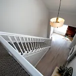 Modern, Luxurious And Super Comfy In Holiday home *