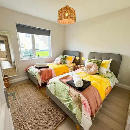 Modern, Luxurious And Super Comfy In Σπίτι διακοπών