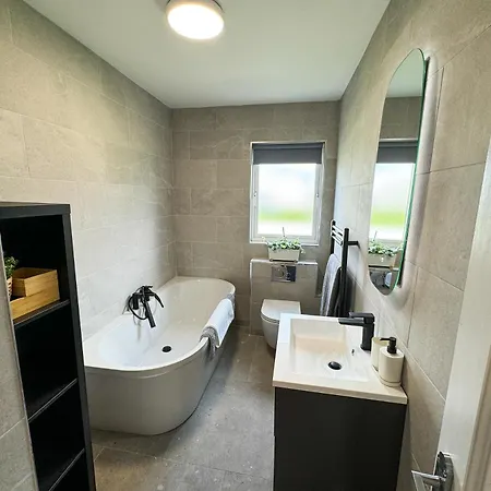 Σπίτι διακοπών Modern, Luxurious And Super Comfy In *