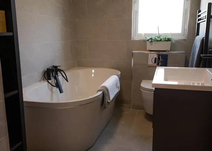 Modern, Luxurious And Super Comfy In Hébergement de vacances
